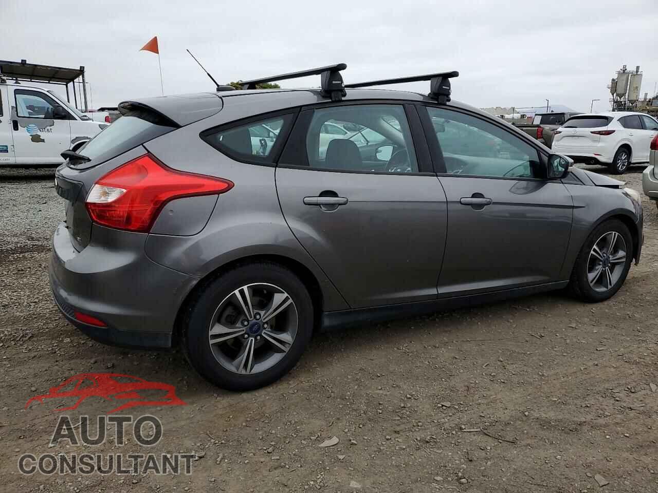 FORD FOCUS 2014 - 1FADP3K21EL276549
