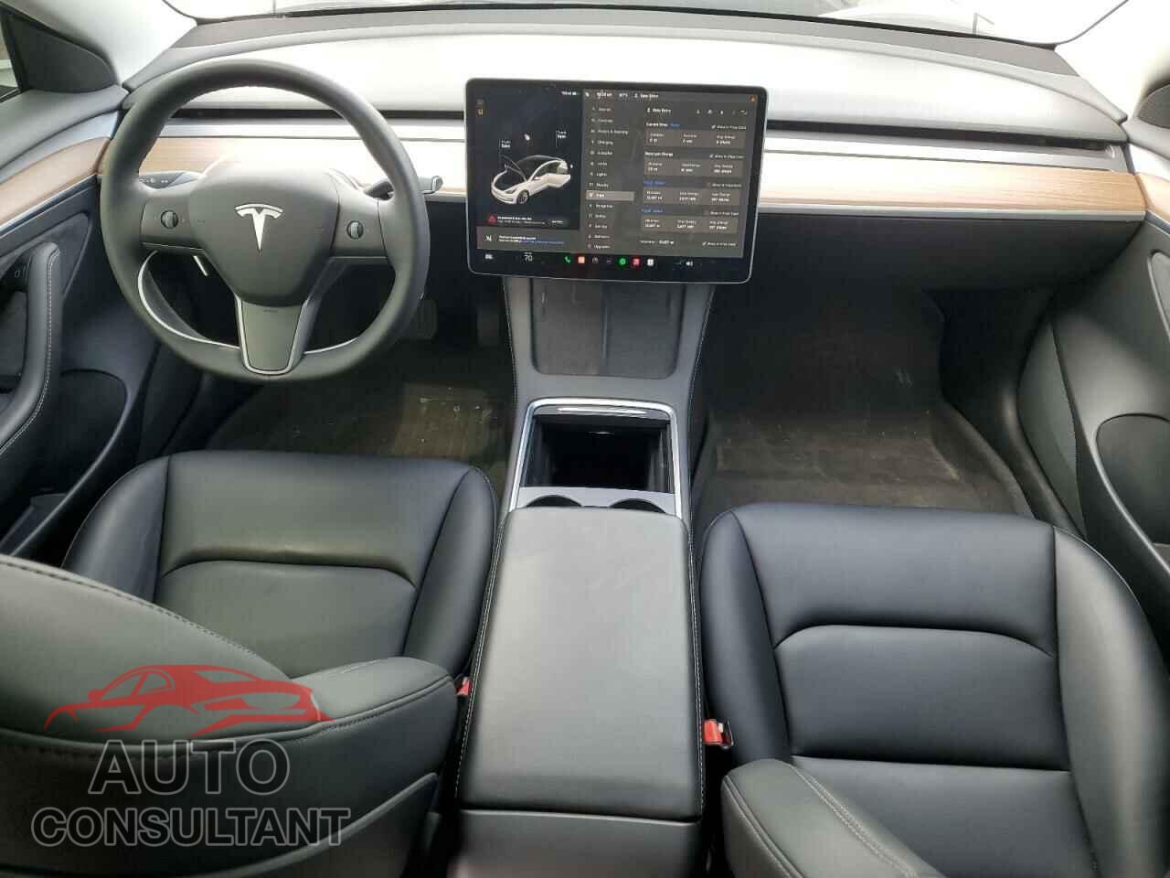TESLA MODEL 3 2021 - 5YJ3E1EA2MF100016