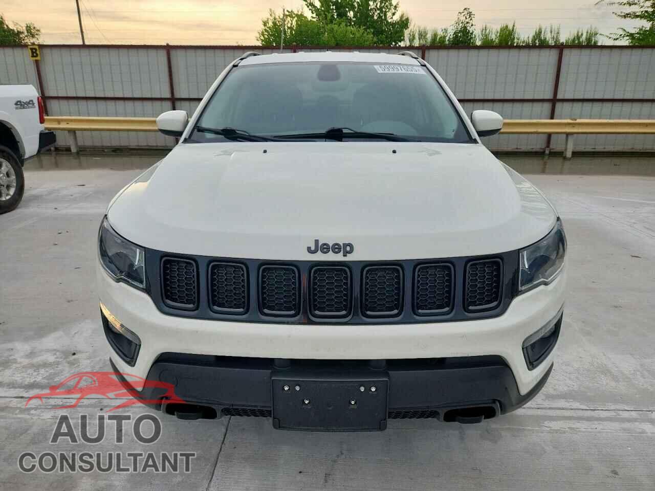 JEEP COMPASS 2020 - 3C4NJDAB3LT174601
