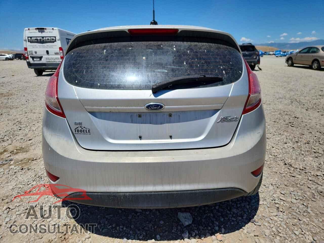FORD FIESTA 2014 - 3FADP4EJ2EM160302