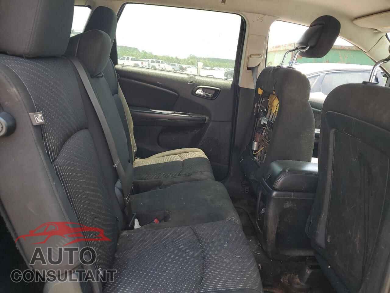 DODGE JOURNEY 2015 - 3C4PDCBG5FT711297