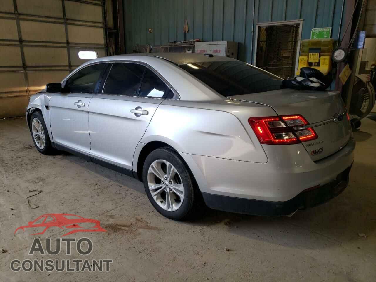 FORD TAURUS 2017 - 1FAHP2D83HG105411