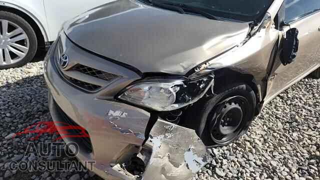 TOYOTA COROLLA 2011 - 2T1BU4EE8BC547342