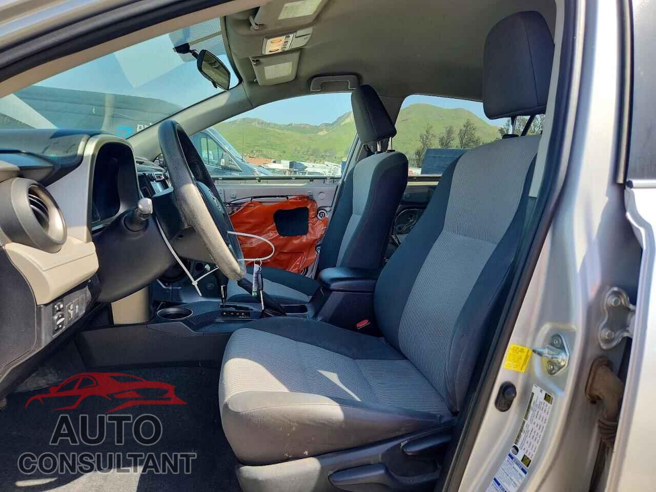 TOYOTA RAV4 2014 - 2T3BFREV7EW190687