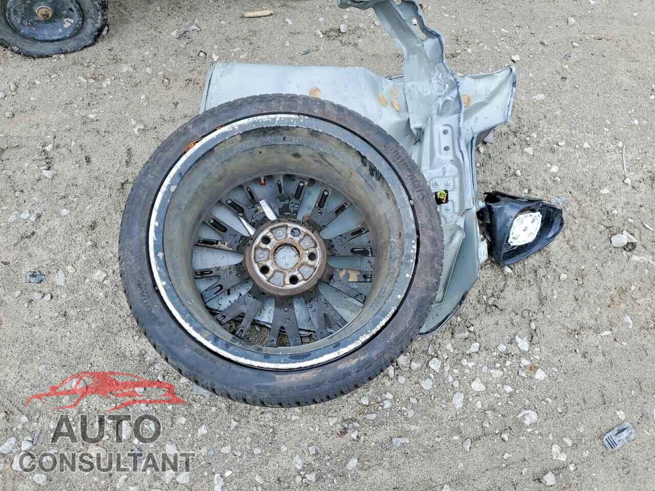 LEXUS IS 2014 - JTHCF1D29E5006188