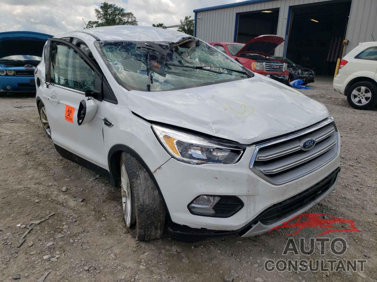 FORD ESCAPE 2019 - 1FMCU0GD1KUA29878
