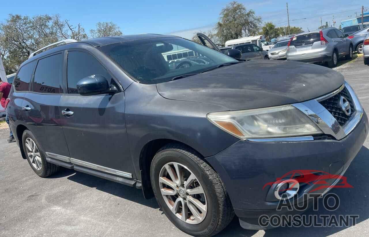 NISSAN PATHFINDER 2016 - 5N1AR2MN8GC612463