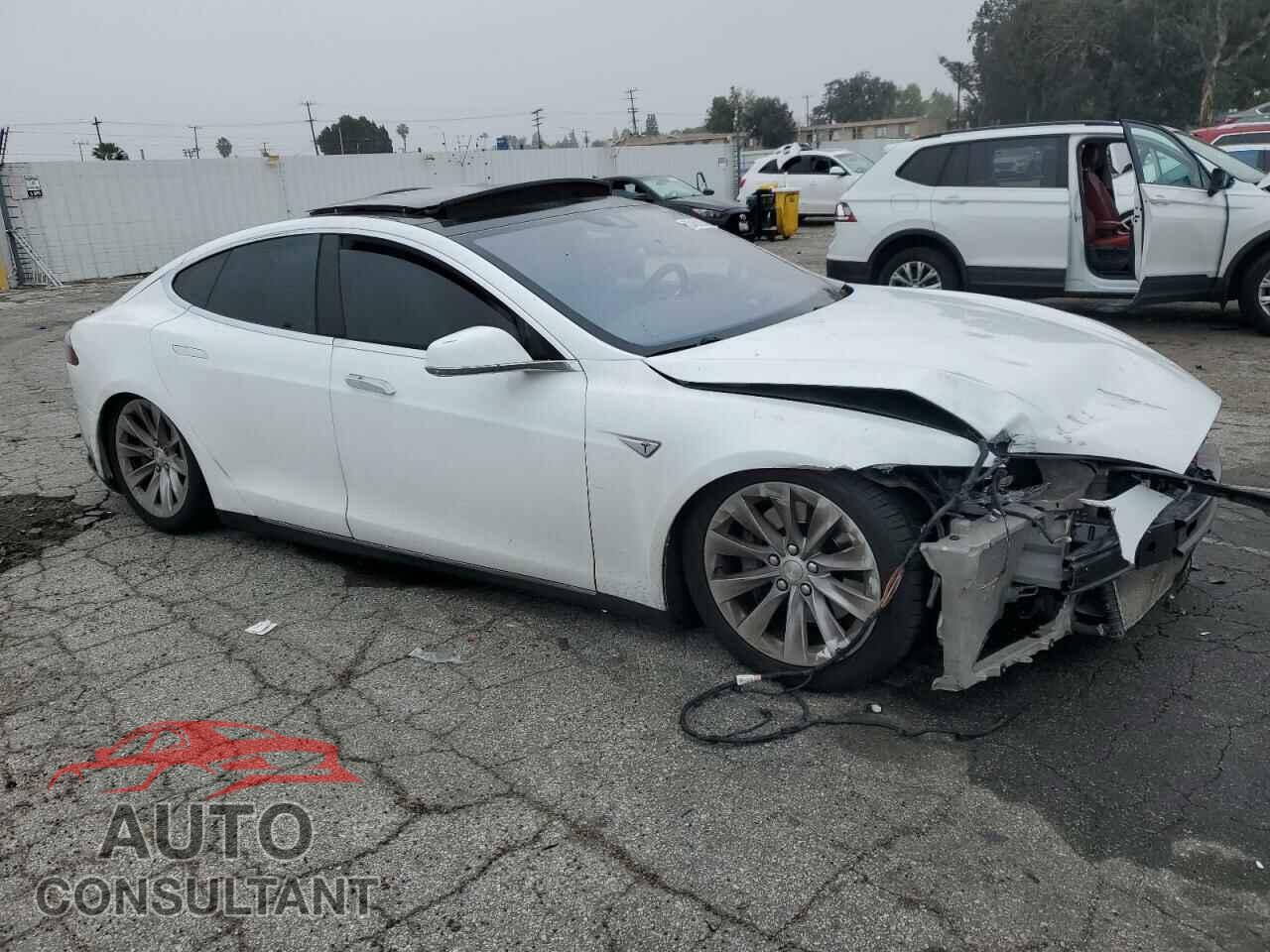 TESLA MODEL S 2015 - 5YJSA1H12FFP73295