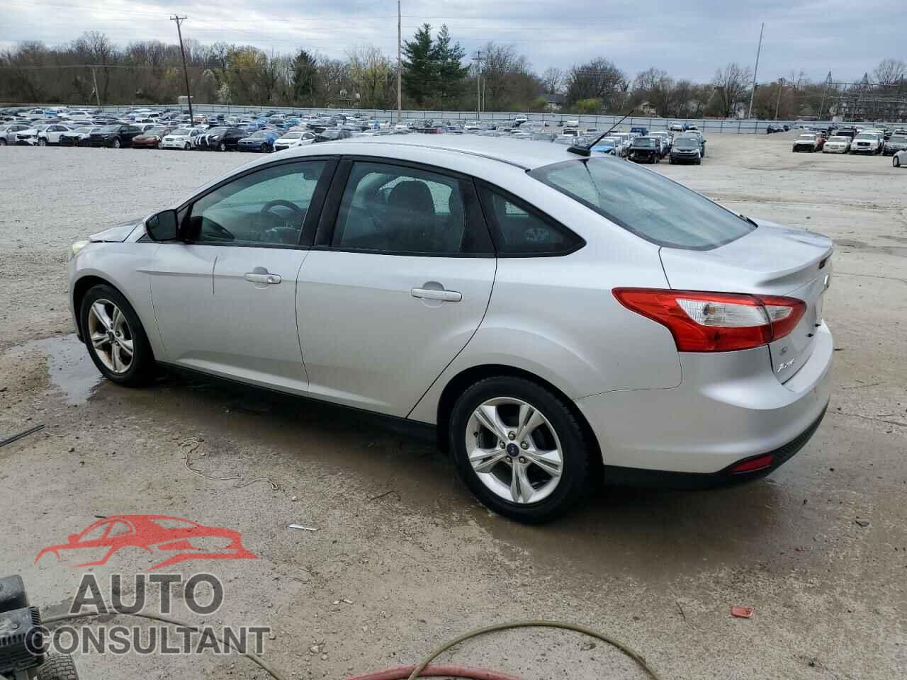 FORD FOCUS 2014 - 1FADP3F29EL217615