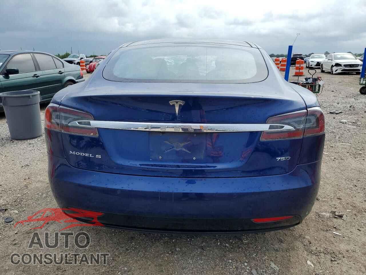 TESLA MODEL S 2017 - 5YJSA1E27HF221484