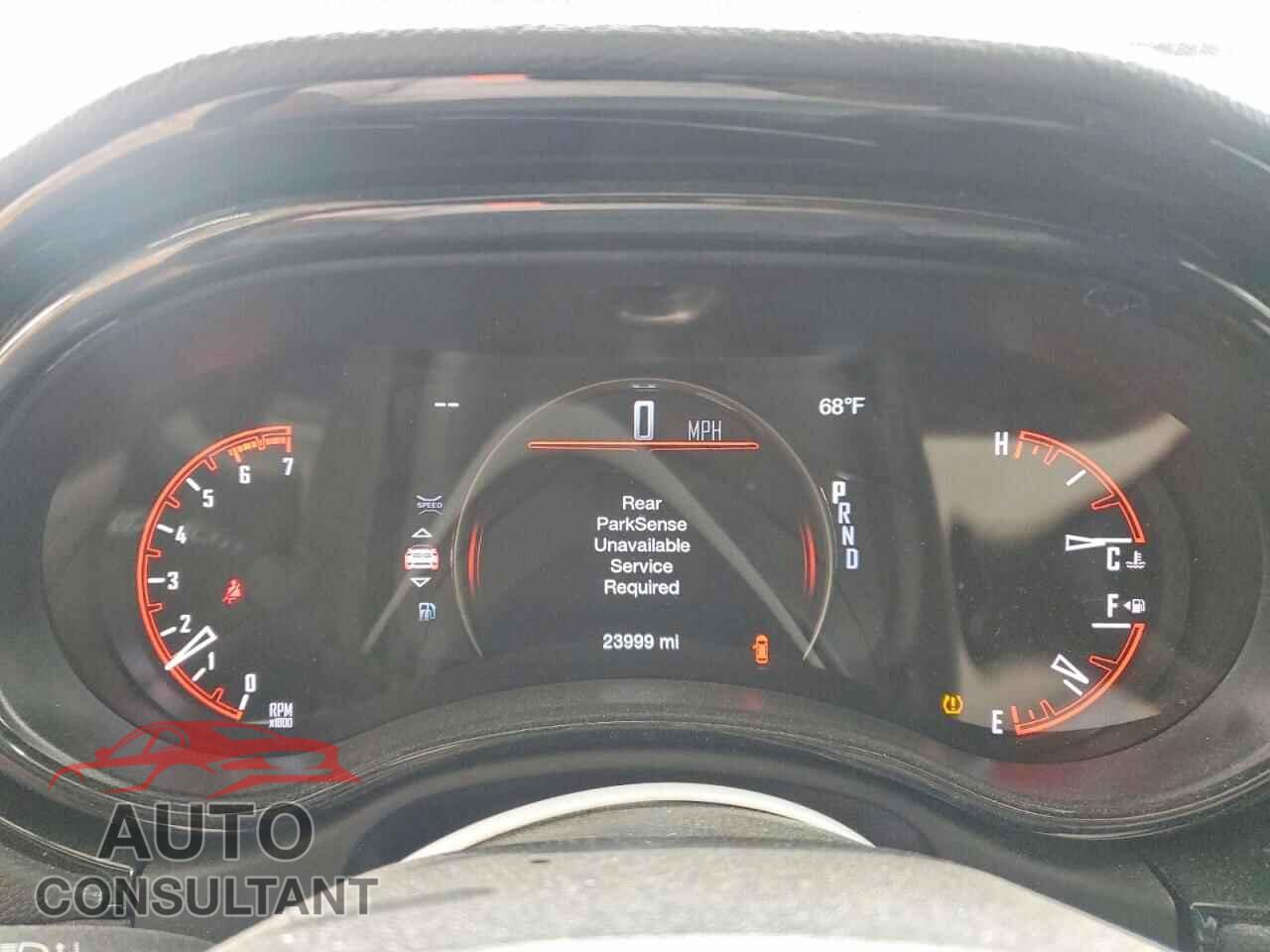 DODGE DURANGO 2023 - 1C4SDJFT2PC673675