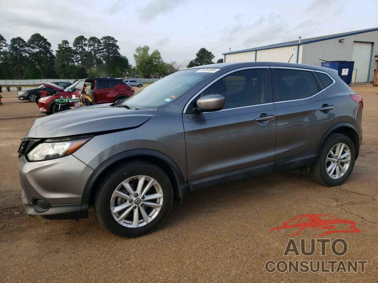 NISSAN ROGUE 2019 - JN1BJ1CP3KW219140