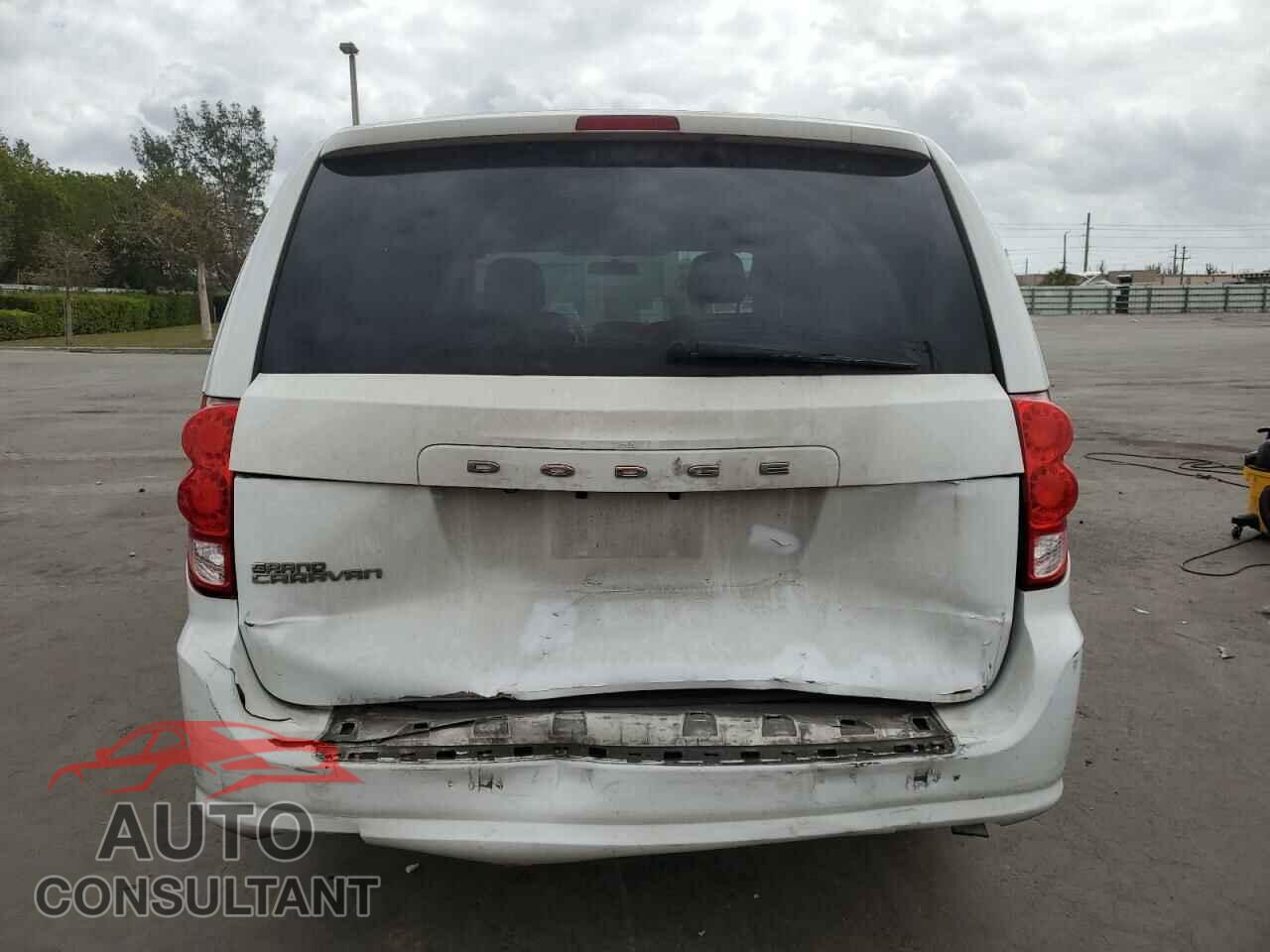 DODGE CARAVAN 2018 - 2C4RDGBG4JR176894