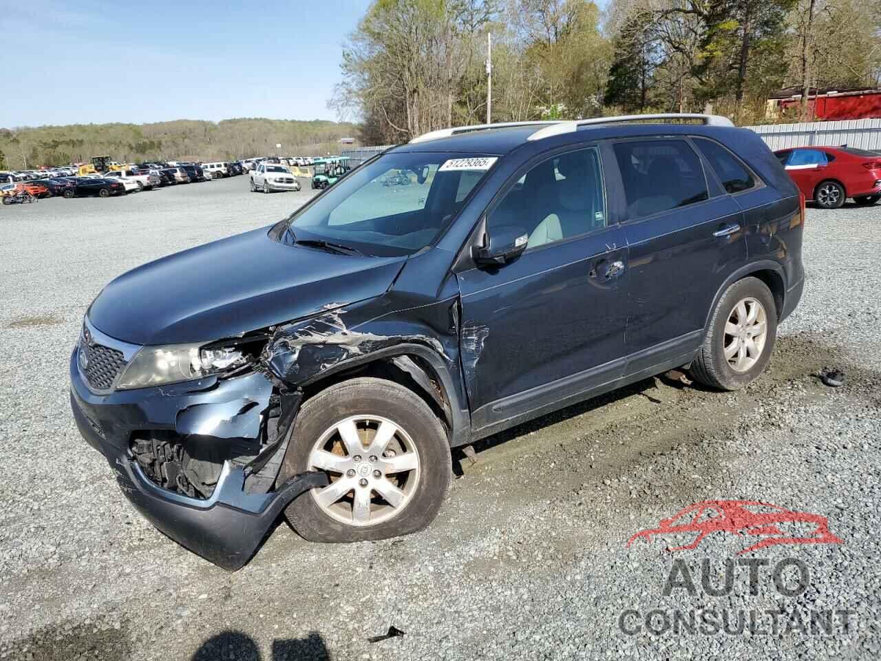 KIA SORENTO 2011 - 5XYKT3A11BG154397
