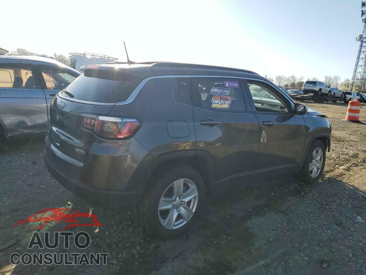JEEP COMPASS 2022 - 3C4NJDBB6NT107119