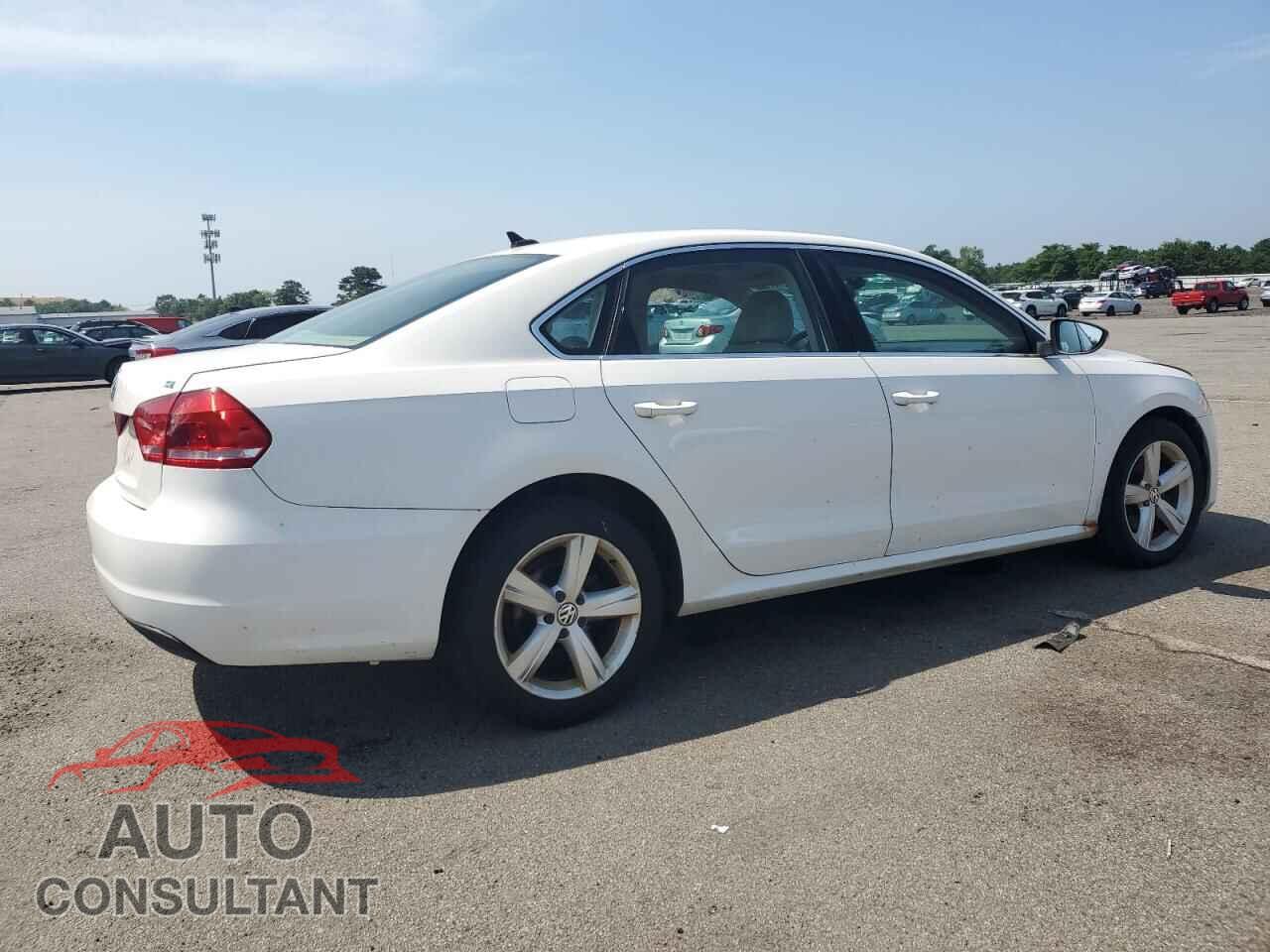 VOLKSWAGEN PASSAT 2012 - 1VWBP7A31CC053473