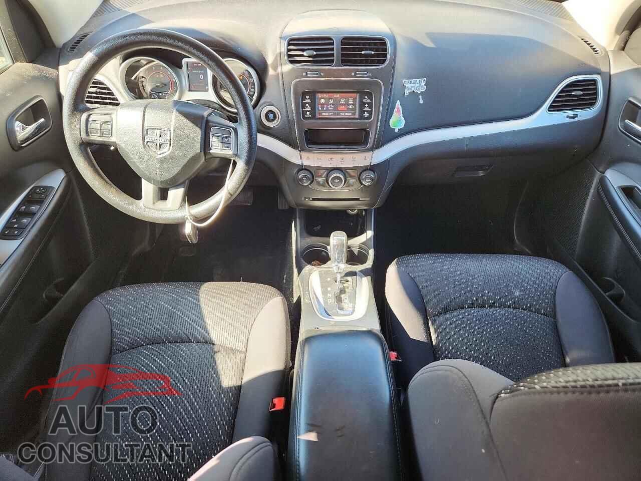 DODGE JOURNEY 2012 - 3C4PDCBG6CT256908