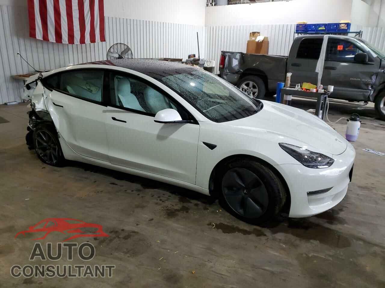 TESLA MODEL 3 2021 - 5YJ3E1EA2MF058186