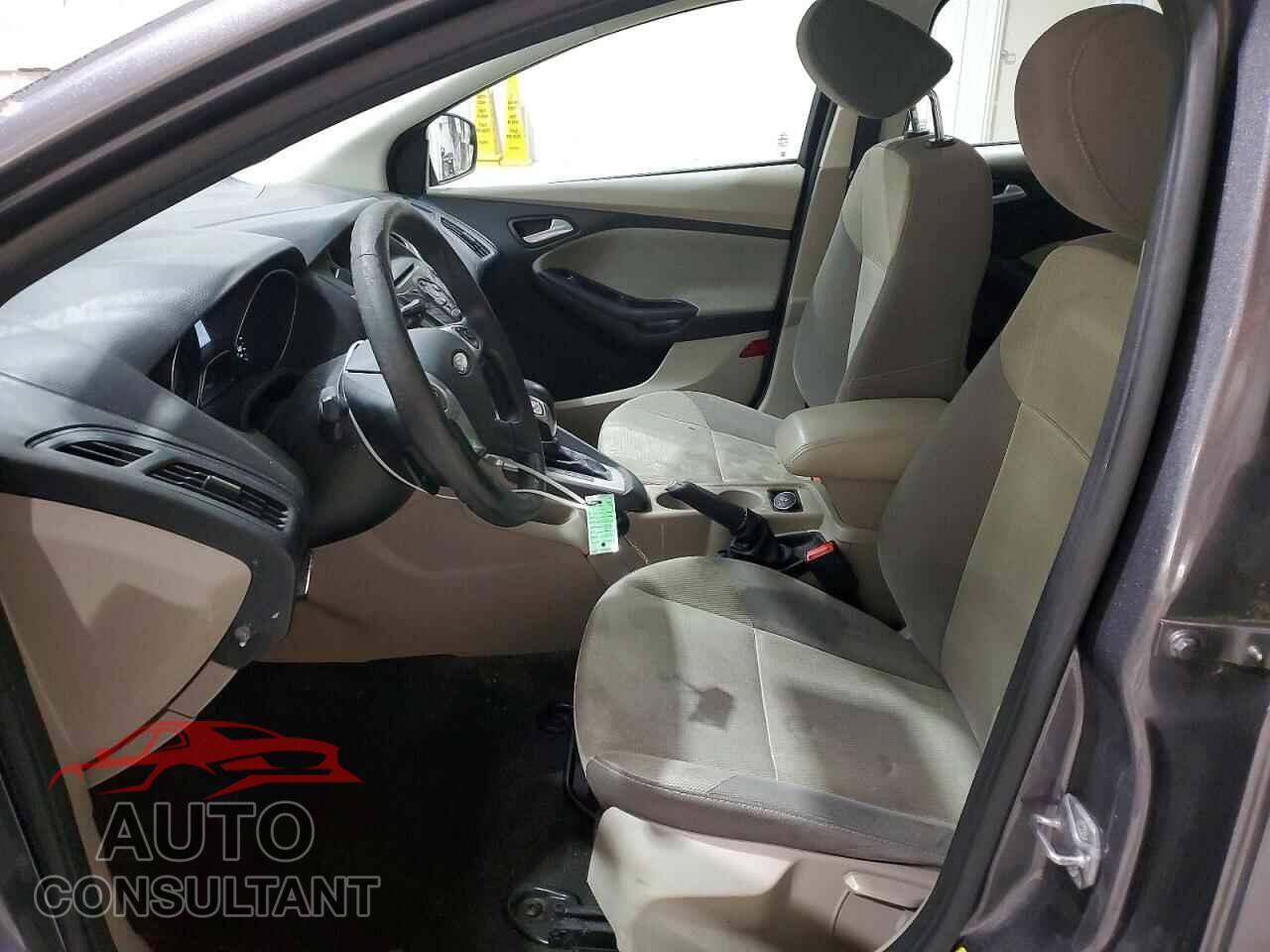 FORD FOCUS 2014 - 1FADP3F26EL358951