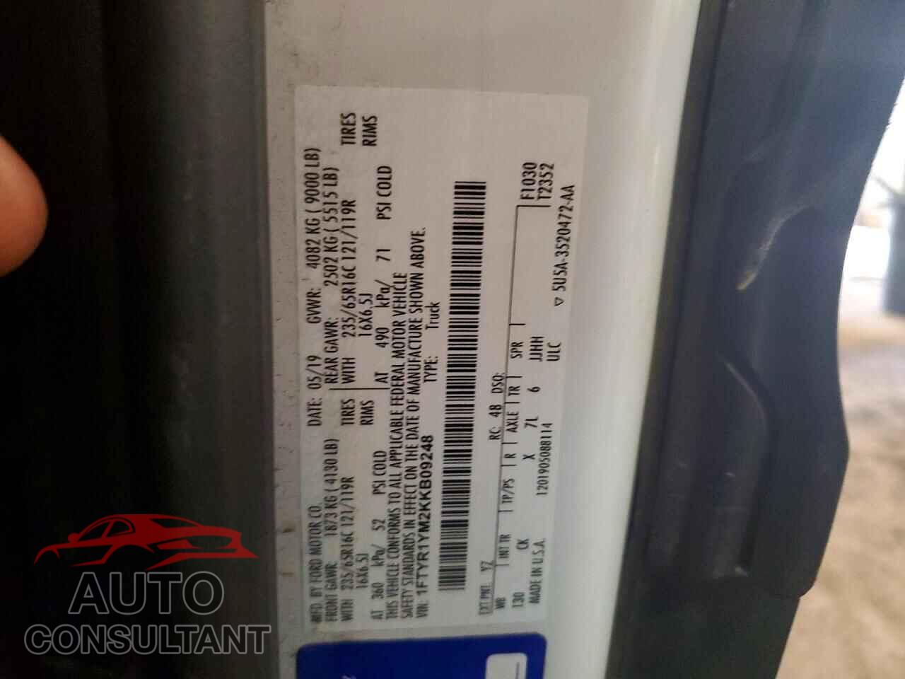 FORD TRANSIT 2019 - 1FTYR1YM2KKB09248