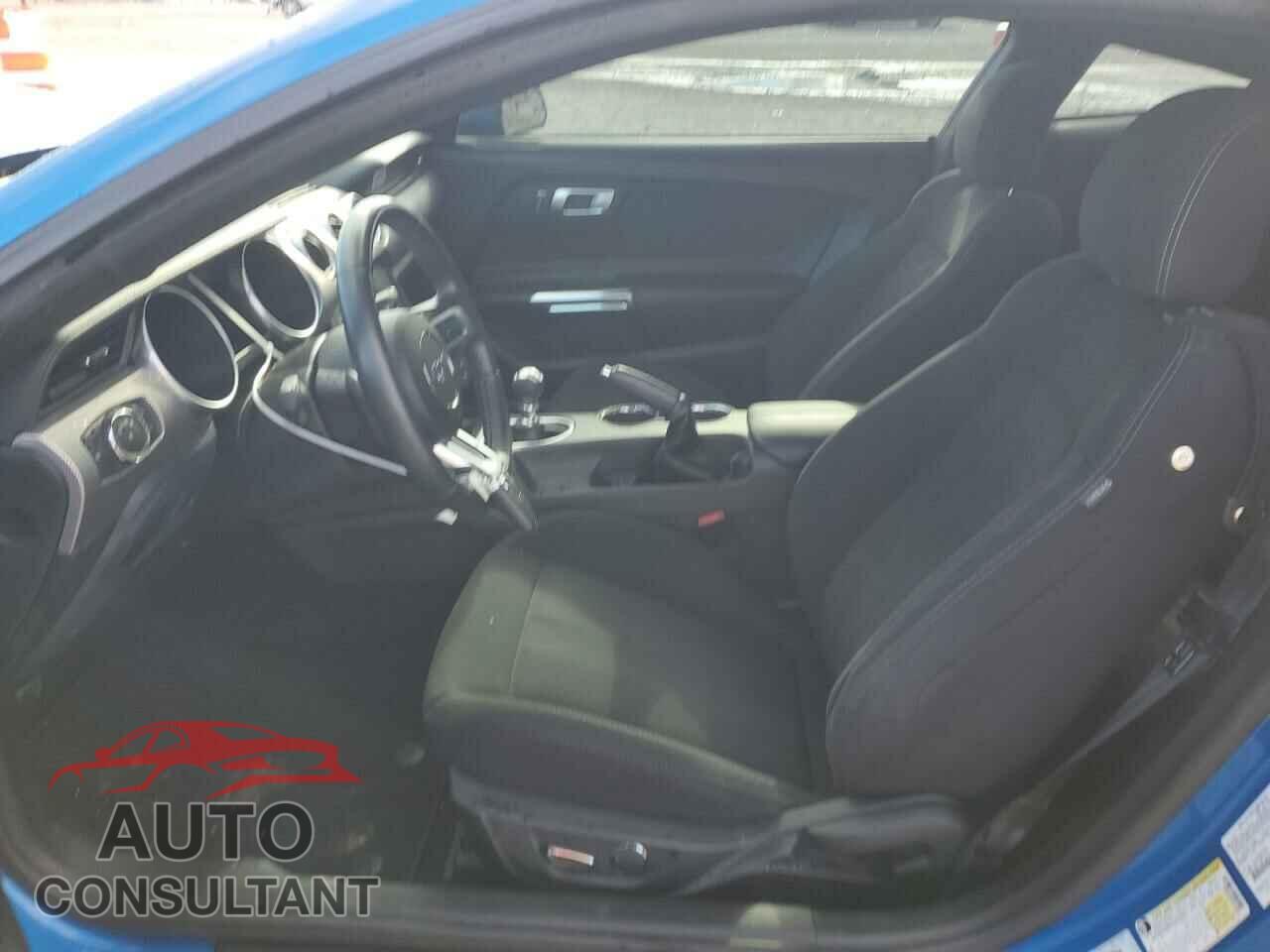 FORD MUSTANG 2019 - 1FA6P8CF2K5166889