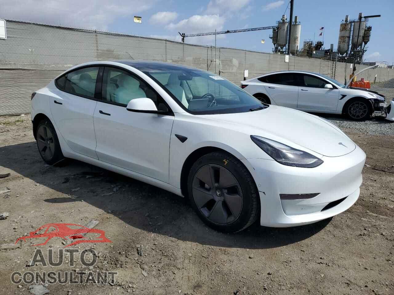 TESLA MODEL 3 2022 - 5YJ3E1EA5NF376045