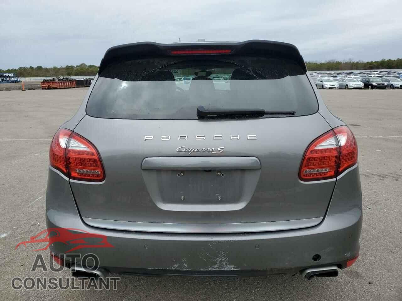 PORSCHE CAYENNE 2013 - WP1AB2A27DLA85903
