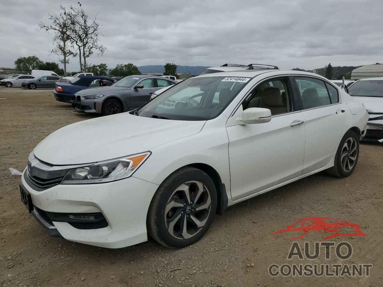 HONDA ACCORD 2017 - 1HGCR3F04HA009321