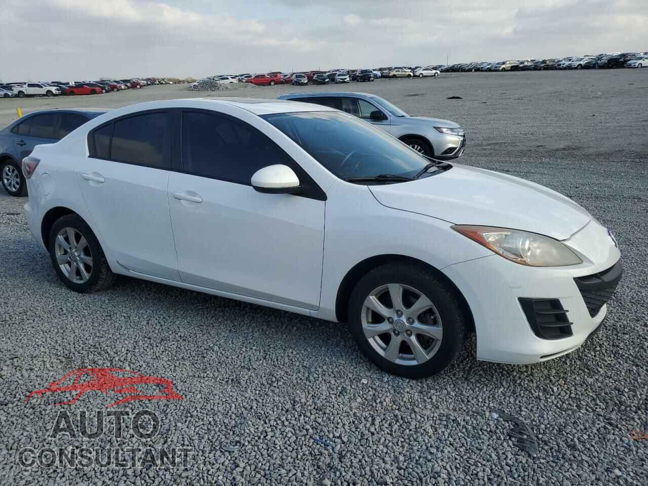 MAZDA 3 2011 - JM1BL1VF1B1389103