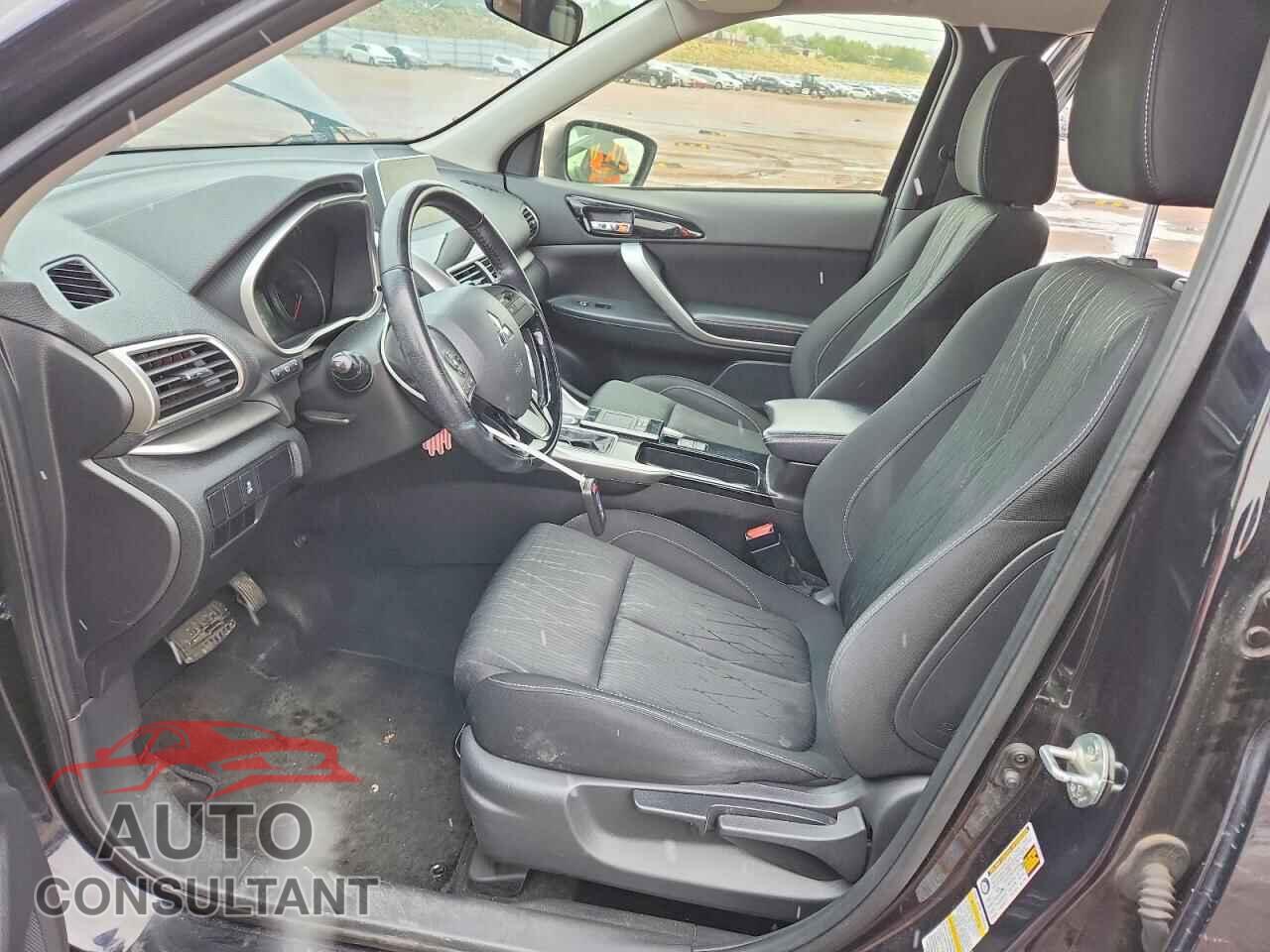 MITSUBISHI ECLIPSE 2019 - JA4AT5AA2KZ024003