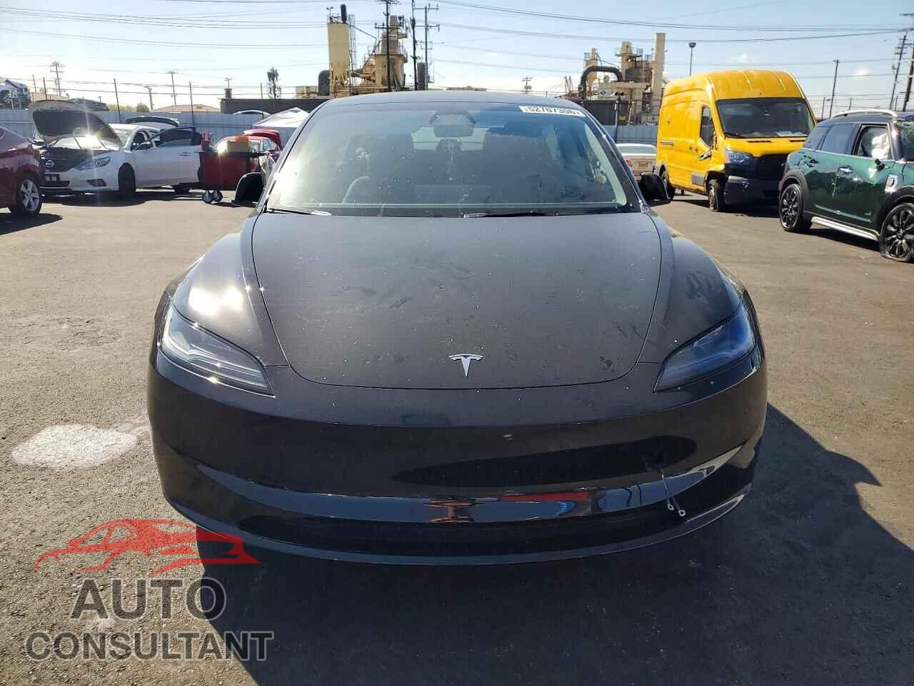 TESLA MODEL 3 2024 - 5YJ3E1EA1RF722808
