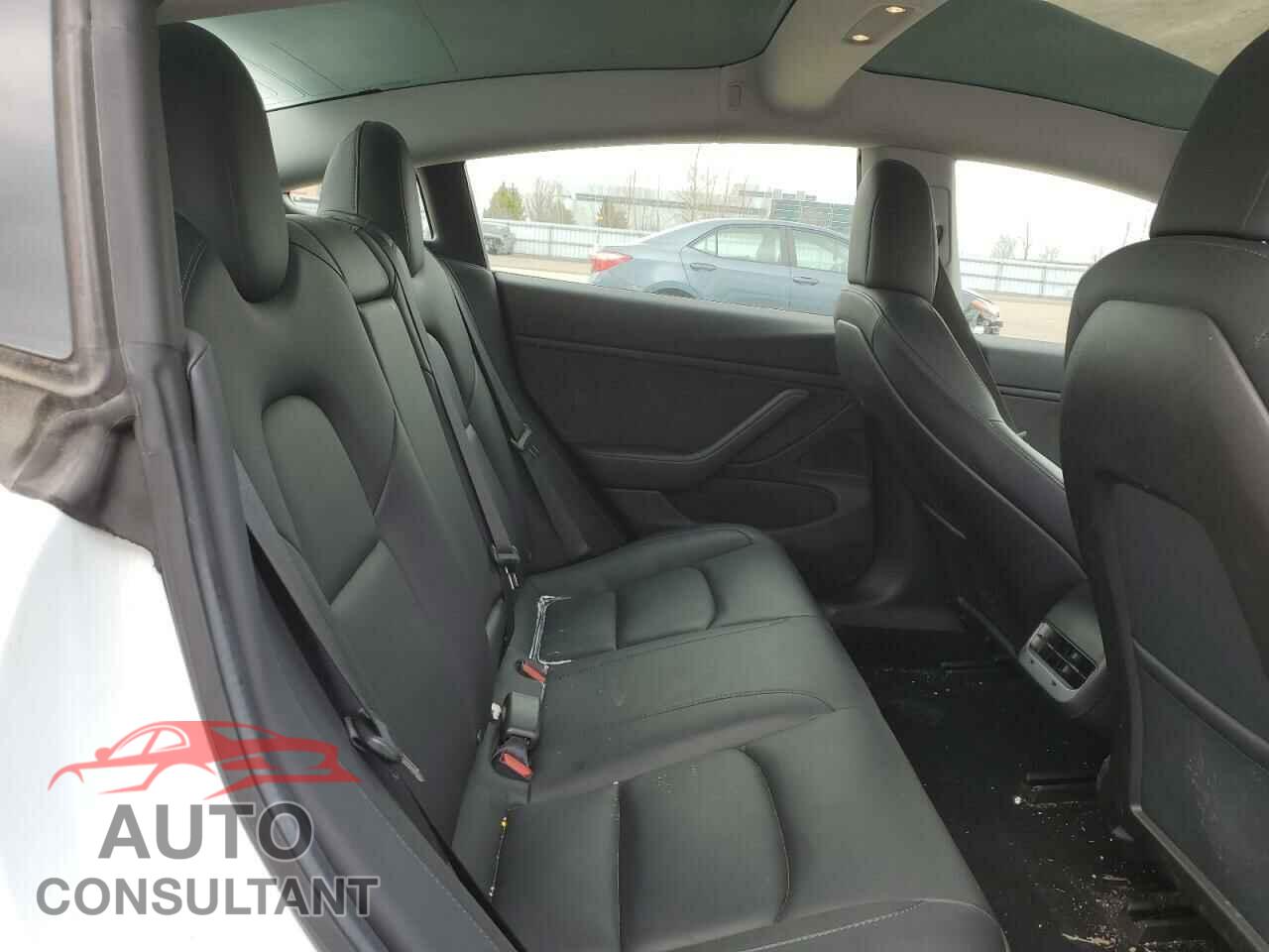 TESLA MODEL 3 2019 - 5YJ3E1EA9KF464589