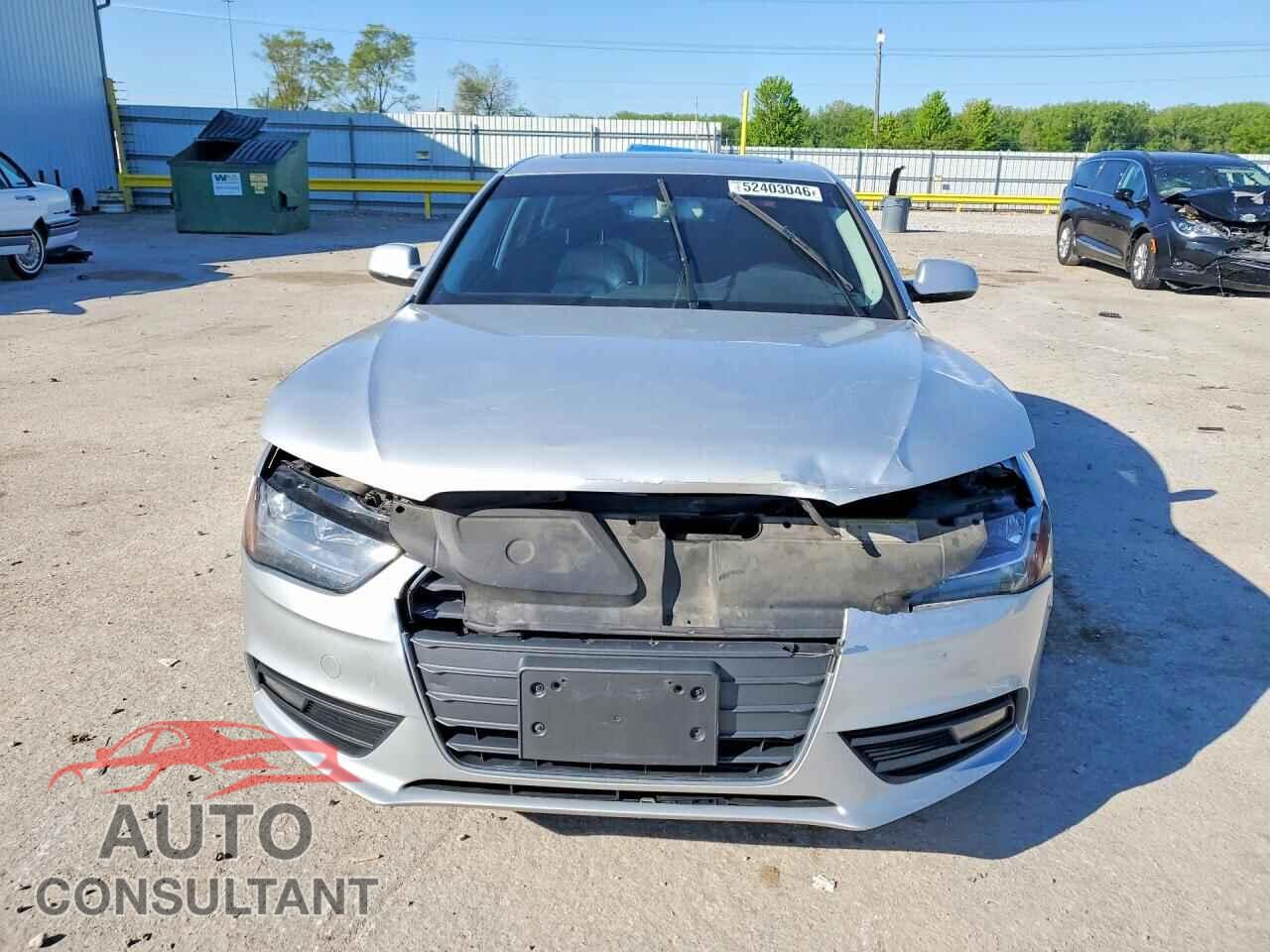 AUDI A4 2013 - WAUBFAFL8DN044090