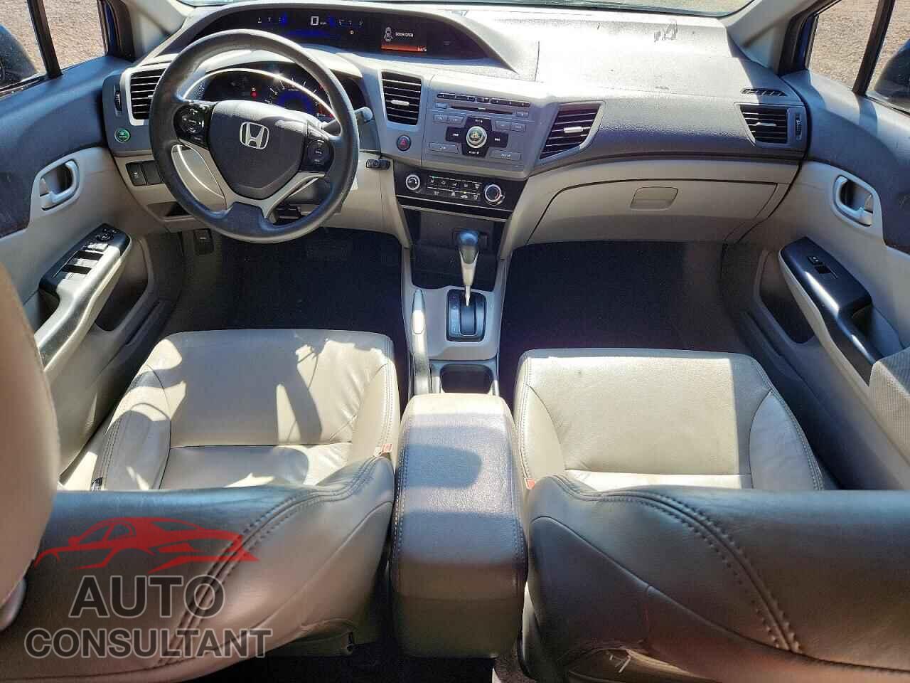 HONDA CIVIC 2012 - 2HGFB2F51CH507235