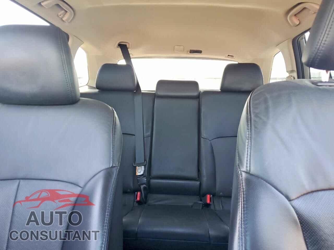 SUBARU OUTBACK 2014 - 4S4BRBLC1E3303032