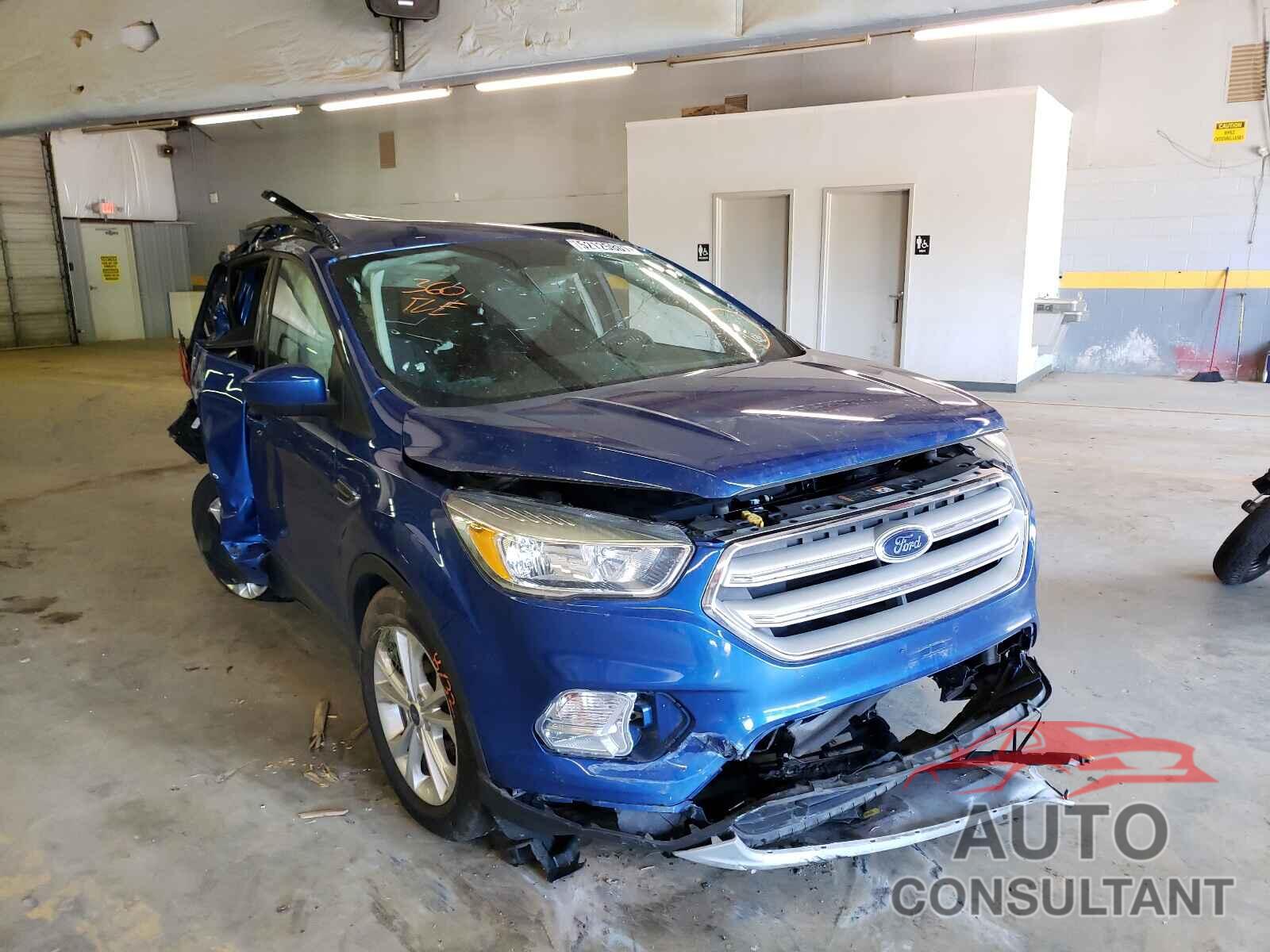 FORD ESCAPE 2018 - 1FMCU0GD1JUA62426