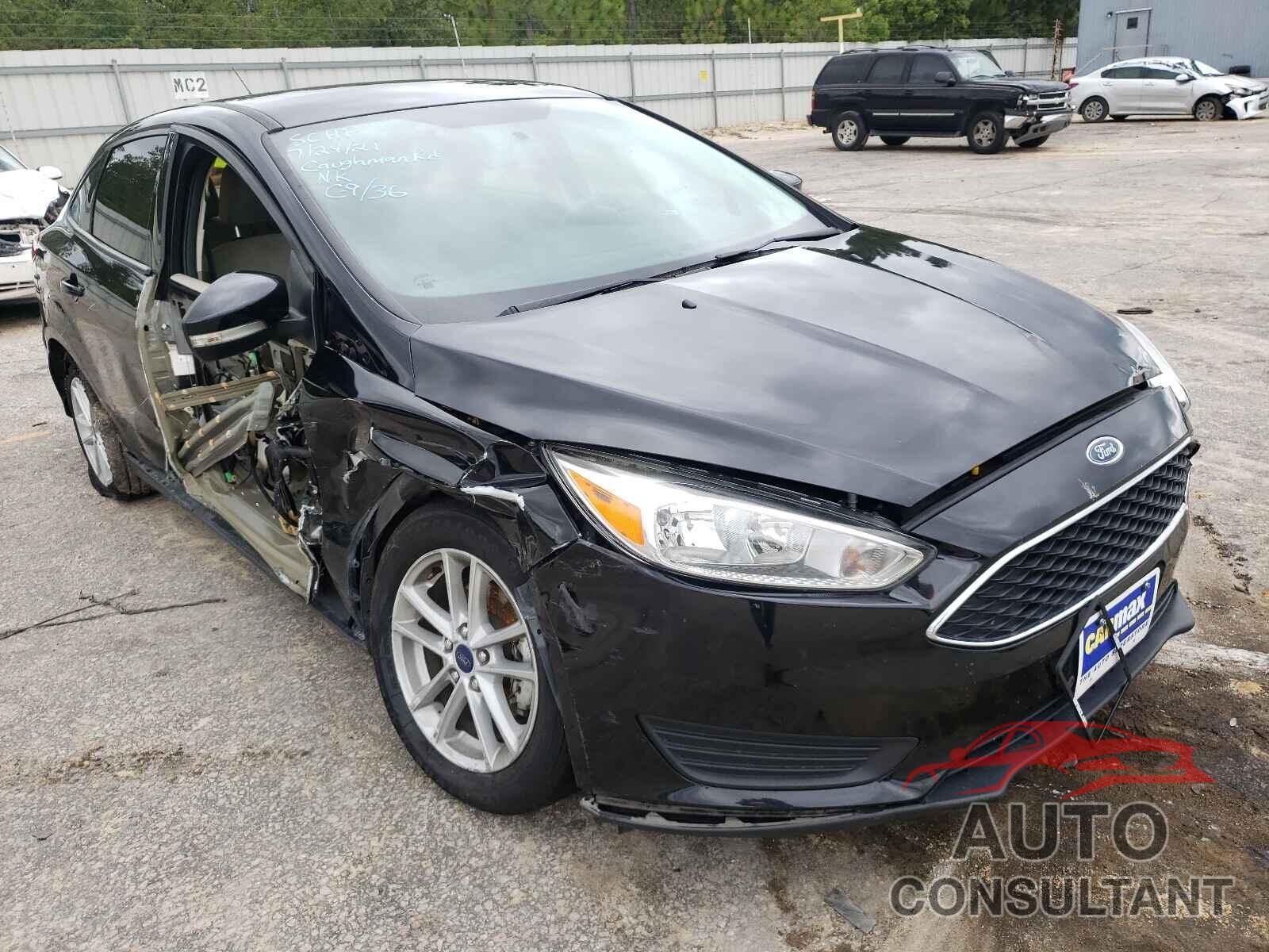 FORD FOCUS 2017 - 1FADP3F28HL336549