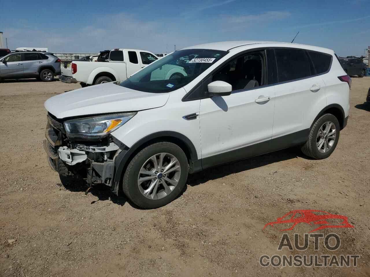 FORD ESCAPE 2017 - 1FMCU0GD0HUC77693