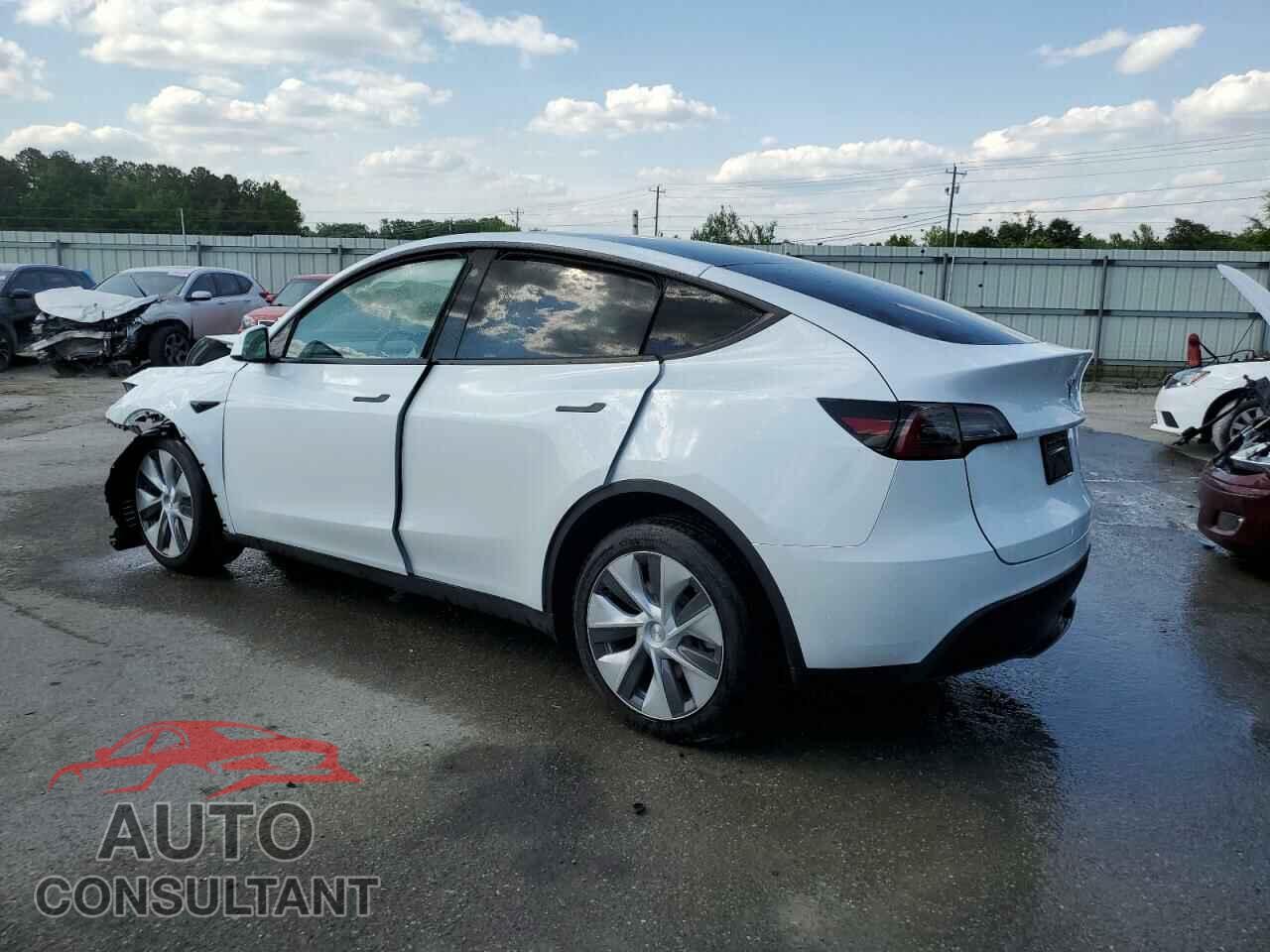 TESLA MODEL Y 2023 - 7SAYGDEEXPF633646