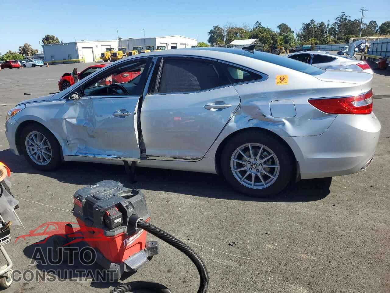 HYUNDAI AZERA 2014 - KMHFH4JG8EA382717