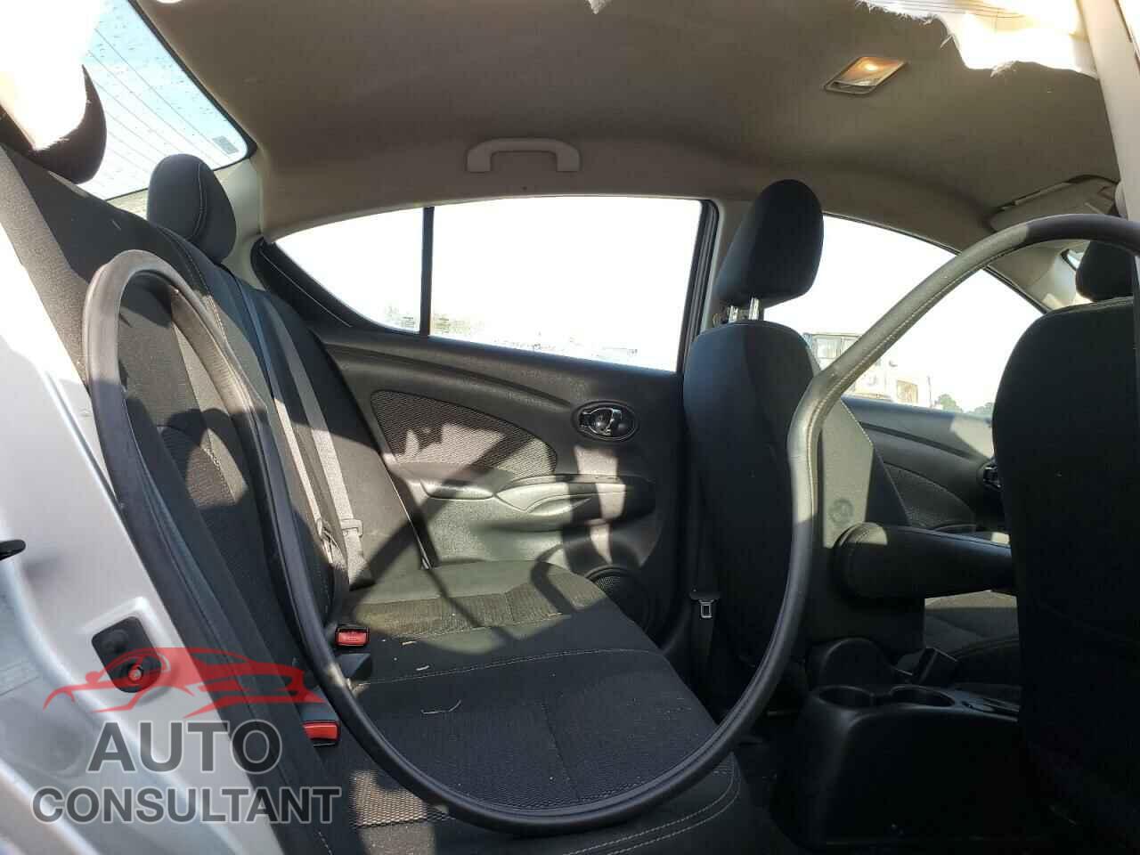 NISSAN VERSA 2017 - 3N1CN7AP1HL855987
