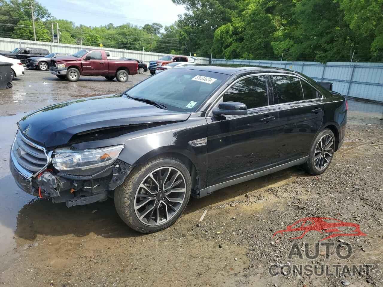 FORD TAURUS 2018 - 1FAHP2E80JG133333