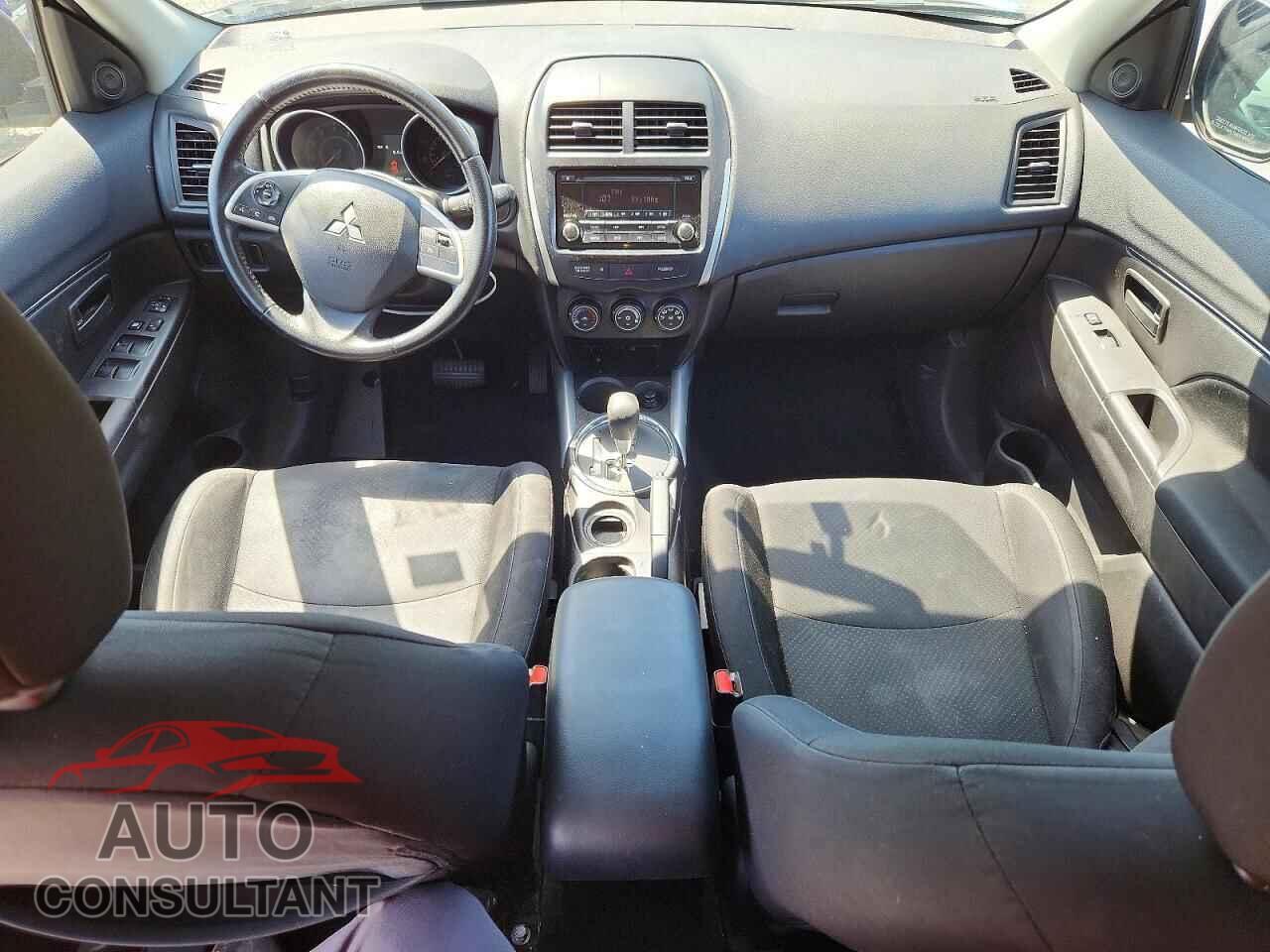 MITSUBISHI OUTLANDER 2014 - 4A4AP3AU2EE022796