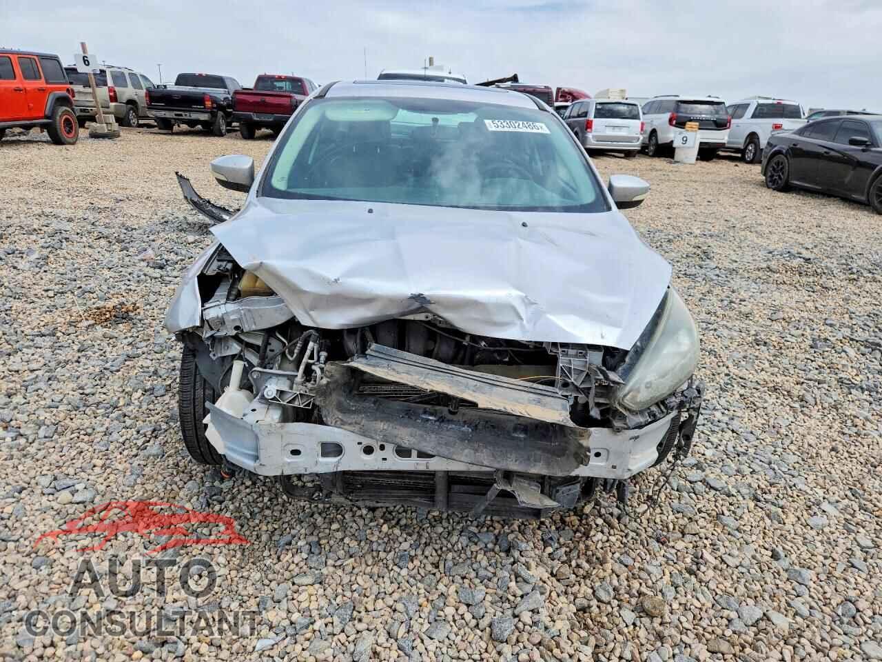 FORD FOCUS 2015 - 1FADP3K27FL319311