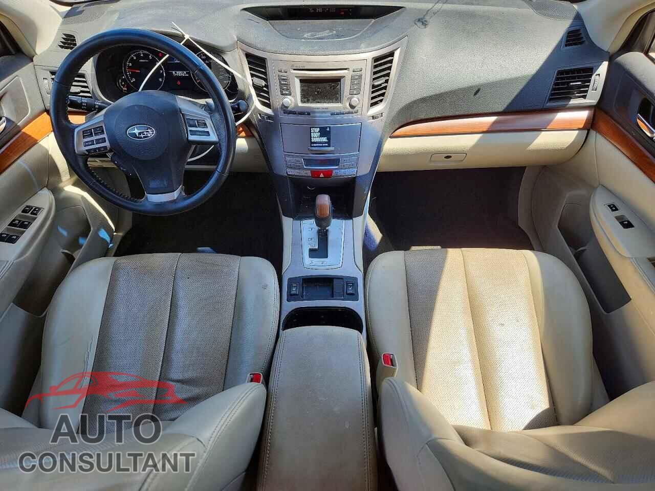 SUBARU OUTBACK 2014 - 4S4BRBKC4E3283263