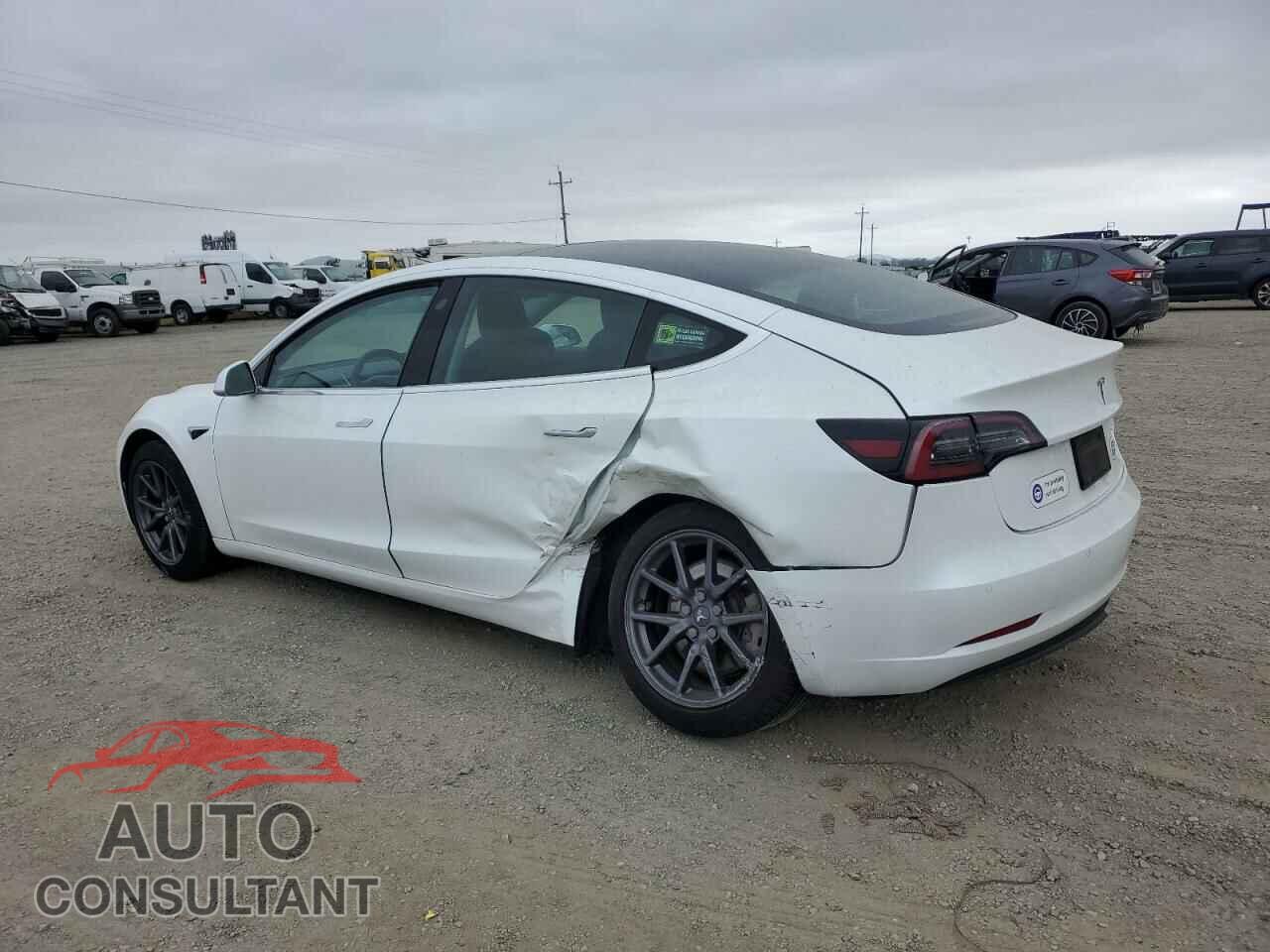 TESLA MODEL 3 2020 - 5YJ3E1EA9LF613228
