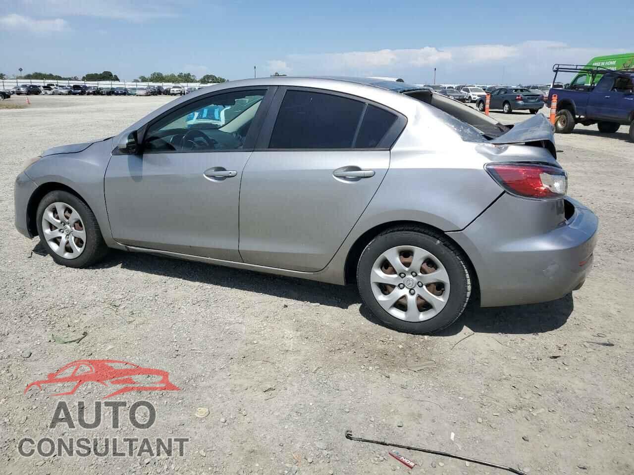 MAZDA 3 2012 - JM1BL1UF9C1504680