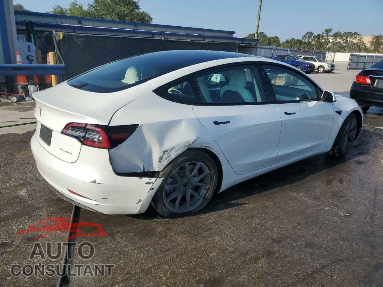 TESLA MODEL 3 2022 - 5YJ3E1EB2NF199141