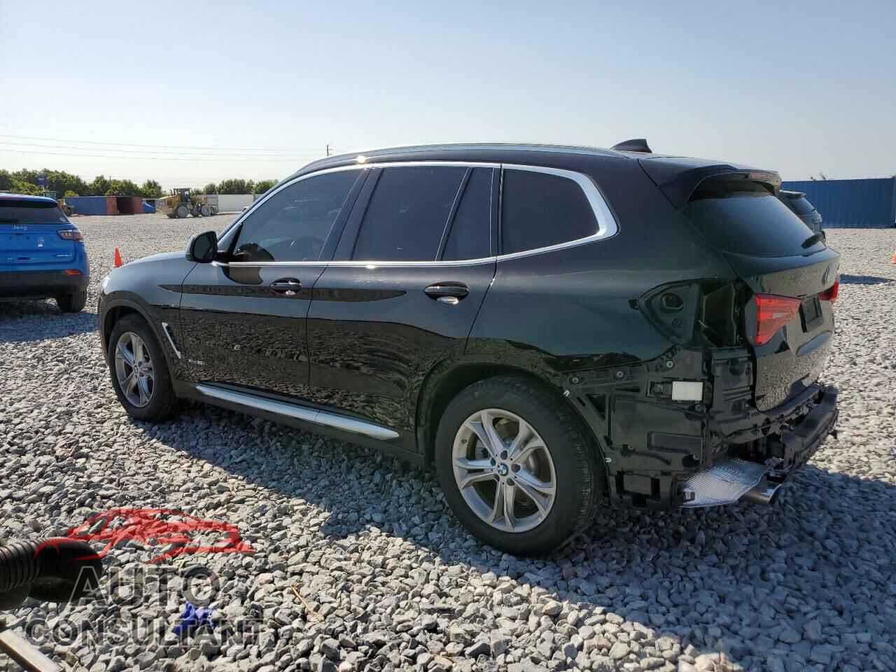 BMW X3 2018 - 5UXTR9C53JLD59357