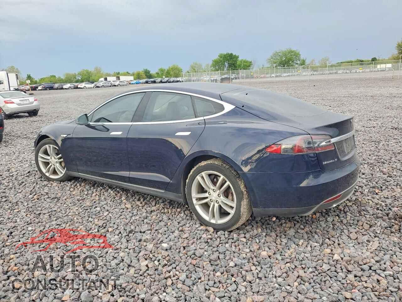TESLA MODEL S 2013 - 5YJSA1CG9DFP17248
